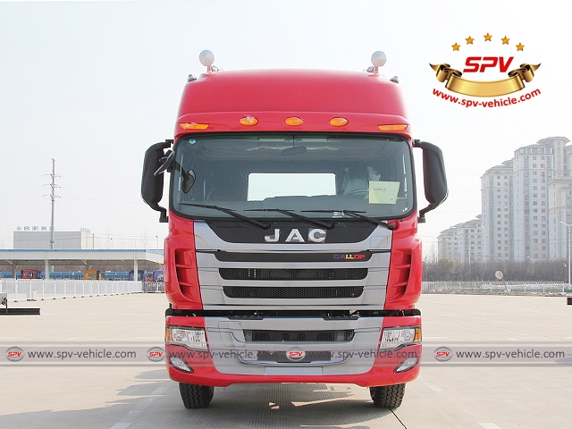 Front view of JAC Towing Truc (300HP)